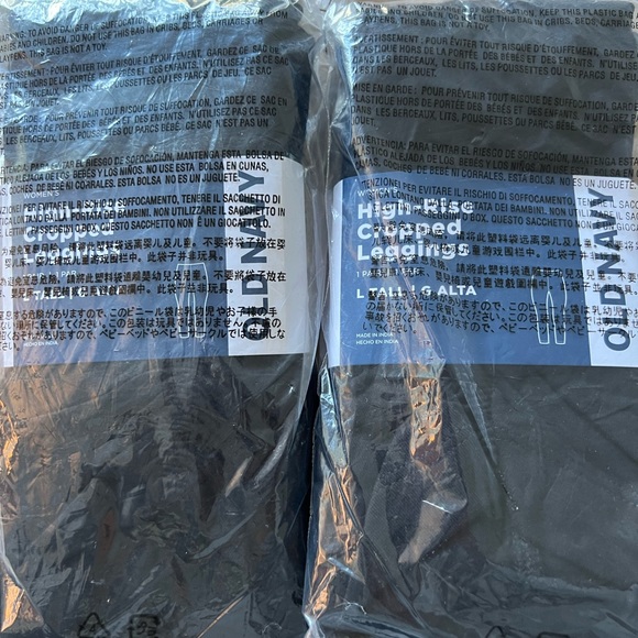 2 pairs NWT OLD NAVY High Waisted Cropped Leggings For Women L - Picture 2 of 3